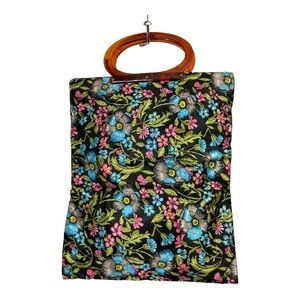 Vintage Lady's Pride Folding
Tote Bag Floral Lucite/ Bakelite Handle